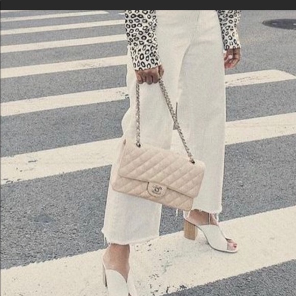 Meet Your Posher👛💋😎 - Picture 3 of 16